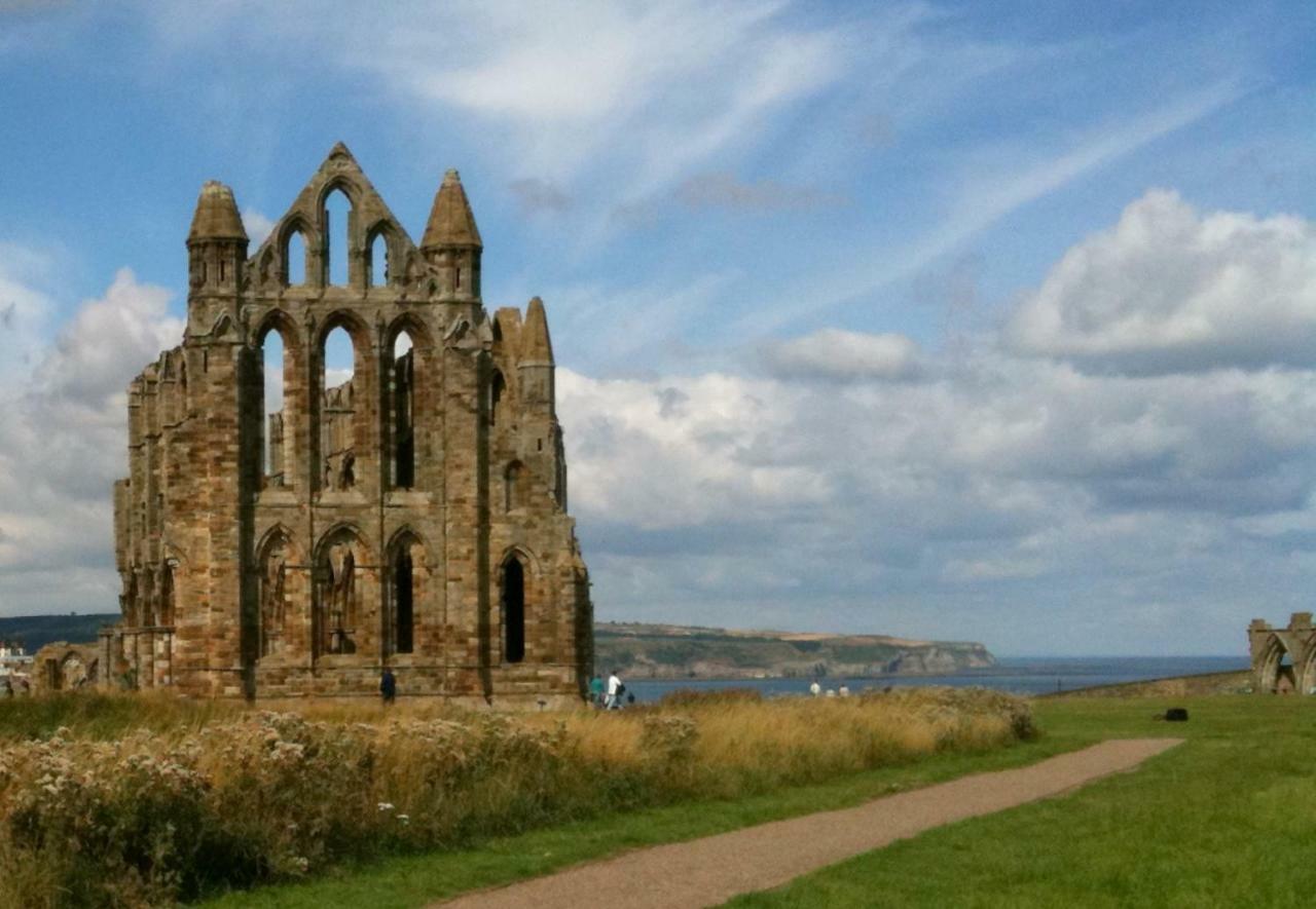 See Glympse Whitby Ngoại thất bức ảnh